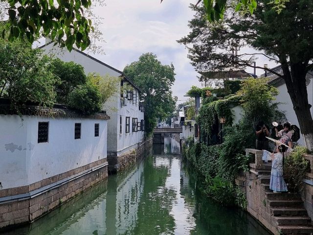 Beyond the Postcard: Unveiling Pingjiang Road's Living Beauty