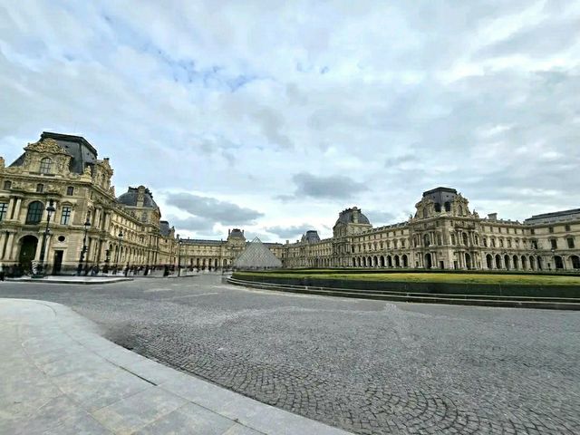 Timeless Treasures at the Louvre Museum – Paris, France