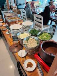 Best Breakfast by the Lake: Onang-Onang Restaurant, Parapat
