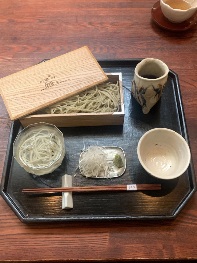 🎐【東京・葛飾柴又】  時代がゆっくりと歩いてる。 下町の風と、寅さんの声が聞こえる場所。
