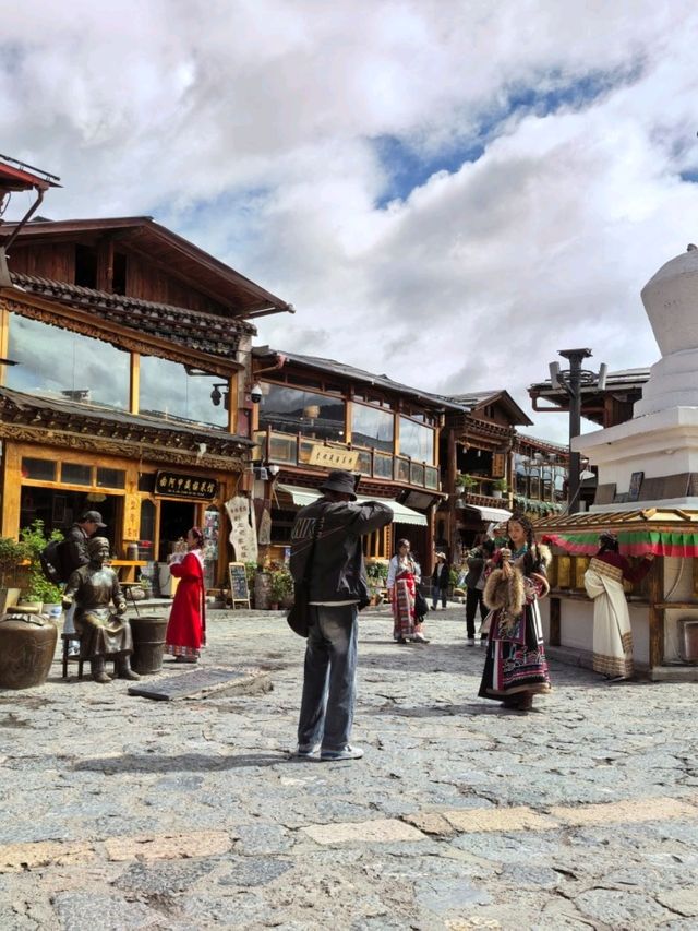 Shangri La Old Town, A Mystical Himalayan Escape