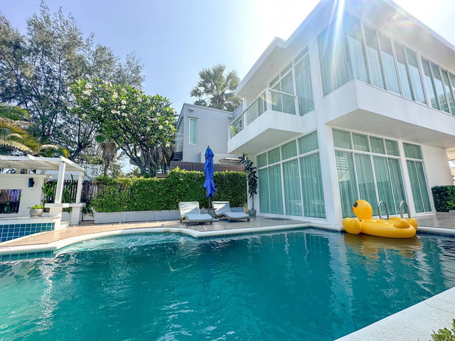 Pool villa ปราณบุรี ติดทะเล บรรยากาศดีมาก