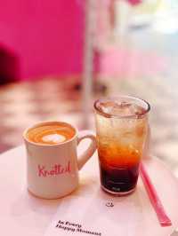 Sweet Pink Vibes at Knotted Café: Busan’s Must-Try Dessert Spot