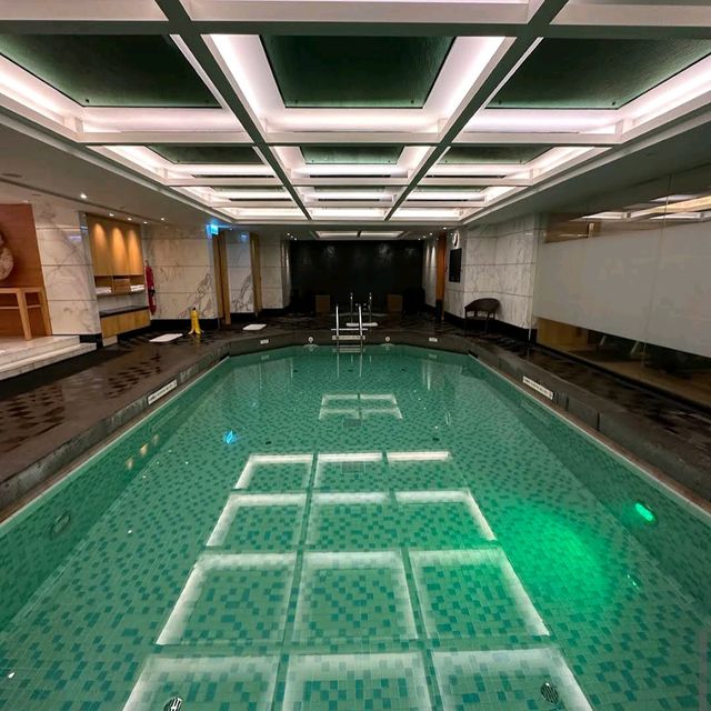 Kowloon Shangri-La