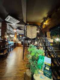 It’s more than just a café—it’s a little pocket of comfort in the heart of the city