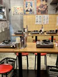 【大阪・天満】コスパと肉料理が自慢の居酒屋「ホルモン酒場 伝助 天満2号店」