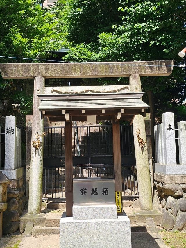 名古屋大須鬧街旁的靜謐神社〔日出神社〕⛩️🌿