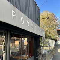 PORUS CAFE (ポルスカフェ)