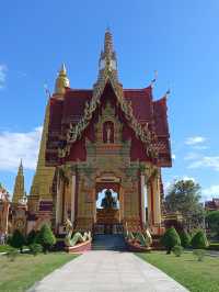 Wat Maha That Wachiramongkol