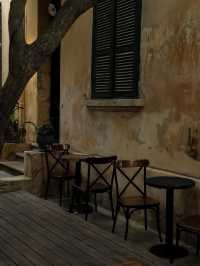 Tranquil Books & Coffee