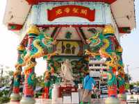 วัดเกาะลอย ศรีราชา 