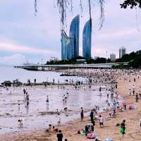 Baicheng Beach: Where Xiamen Uni Students Skip Class (And You Join Them)"** 🏖️🎓