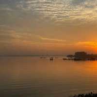 Yishun Dam Sunset Spot (Free & peaceful)