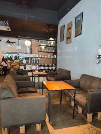 Chill Like a Local at Coffeeholic Desaru