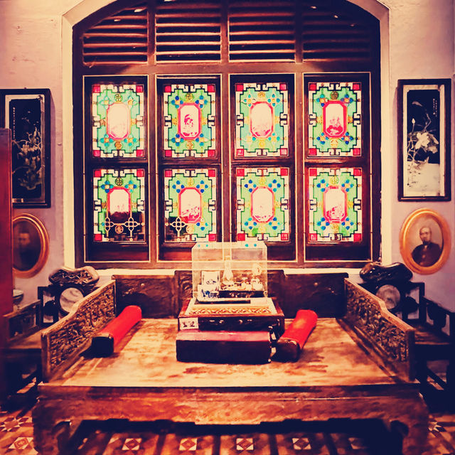 Peranakan Mansion: A Jewel Box of Straits Elegance in Summer