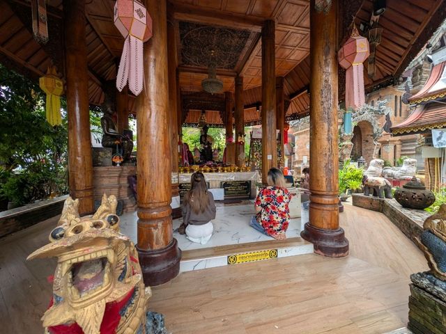 Wat Lok Moli: My Hidden Gem in Chiang Mai for a Tranquil Escape! ✨