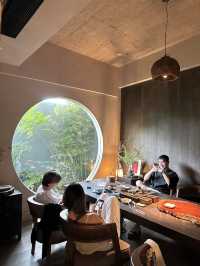 Experience the Charm of a Teahouse in Zhuhai, China 🇨🇳 