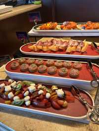 Walt’s Cafe Semi-Buffet Lunch at Hong Kong Disneyland Hotel