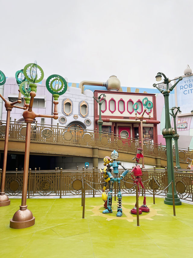 Rivets, Rides & Robotic Wonders at Rivet Town!