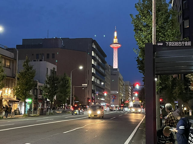 京都塔夜景初體驗｜站前地標的靜謐浪漫
