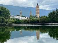 📸 Hidden Gem in Dali – Three Pagodas Reflection Park (三塔倒影公园)