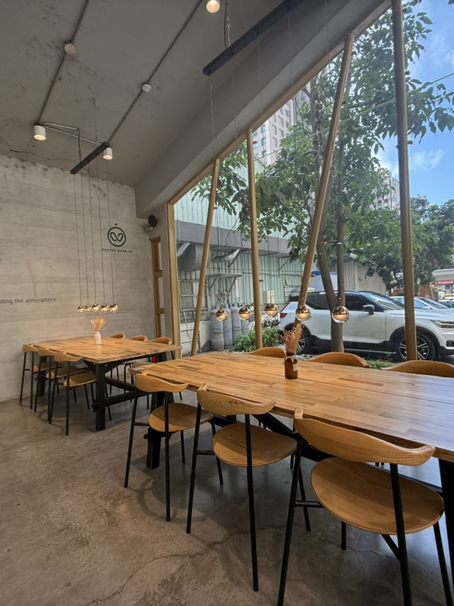 高雄美術館（咖啡覺醒）咖啡廳是最愛的早餐店