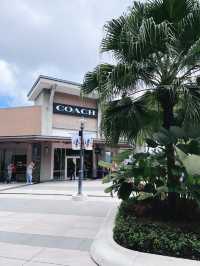 A Shopper’s Paradise in the Clouds – Genting Premium Outlets