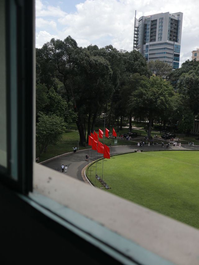 Independence Palace ( Dinh Độc Lập)