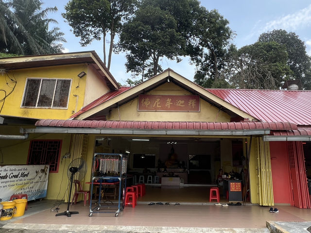 Exploring Monkey God Temple at Kulai