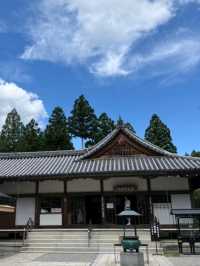 🏮⛩️ Senso-ji Temple, Tokyo – A Walk Through Japan’s Oldest Temple