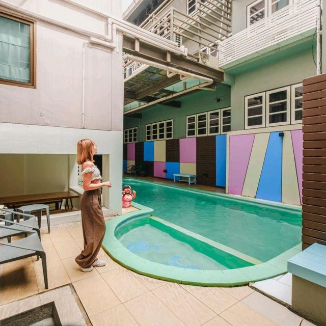 "The Cove" ที่พักติดทะเลบางแสนในราคาหลักร้อย "The Cove" ที่พักติดทะเลบางแสนในราคาหลักร้อย
