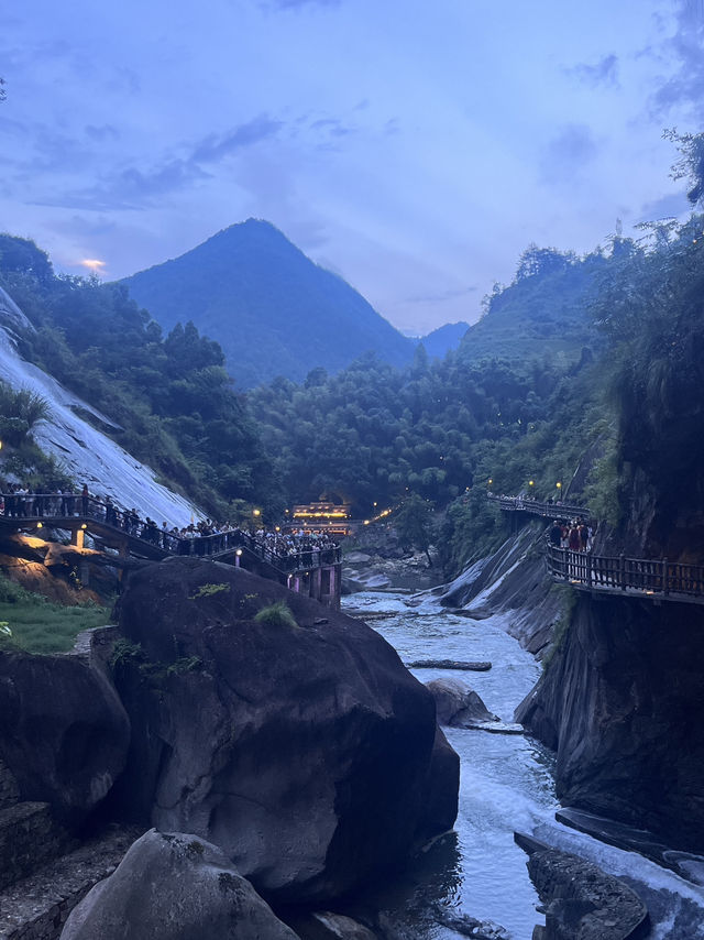 🌿✨ หลงเข้าไปในโลกเทพเซียนที่ Wangxiangu 