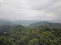🌄 Maokong Gondola: A Skyward Journey to Taipei’s Tea Paradise