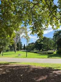 【Carlton Gardens｜墨爾本的歐式綠肺】