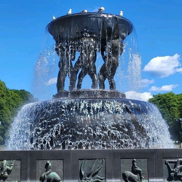 Oslo: Frogner Park and Vigelandsparken Sculpture Park Oslo: Frogner Park and Vigelandsparken Sculpture Park