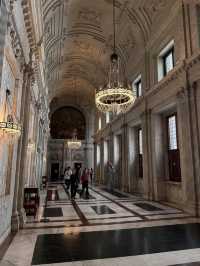 A Regal Encounter at the Royal Palace of Amsterdam
