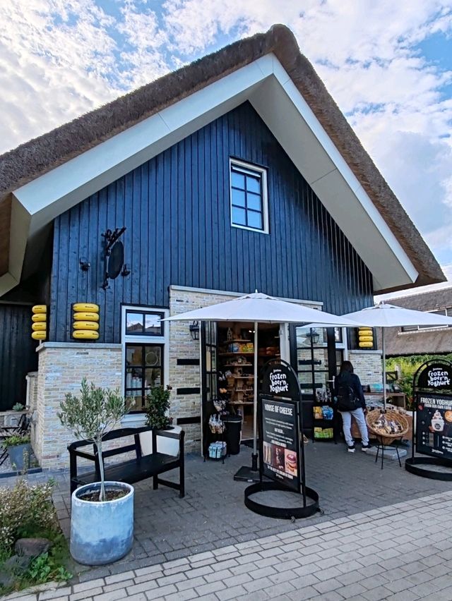 A Delicious Journey in Giethoorn