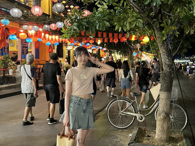 走進燈火斑斕的時光隧道|會安古鎮 🏮 🇻🇳 走進燈火斑斕的時光隧道|會安古鎮 🏮 🇻🇳