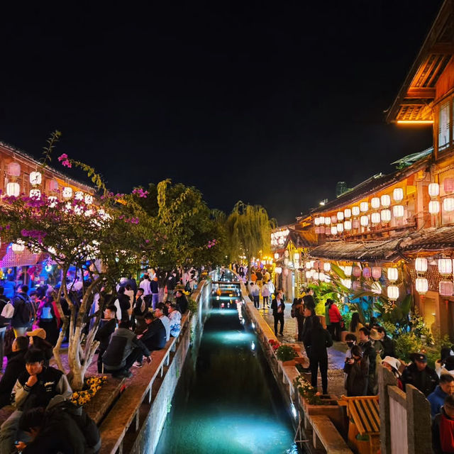 Mystical Nights in Lijiang Ancient City
