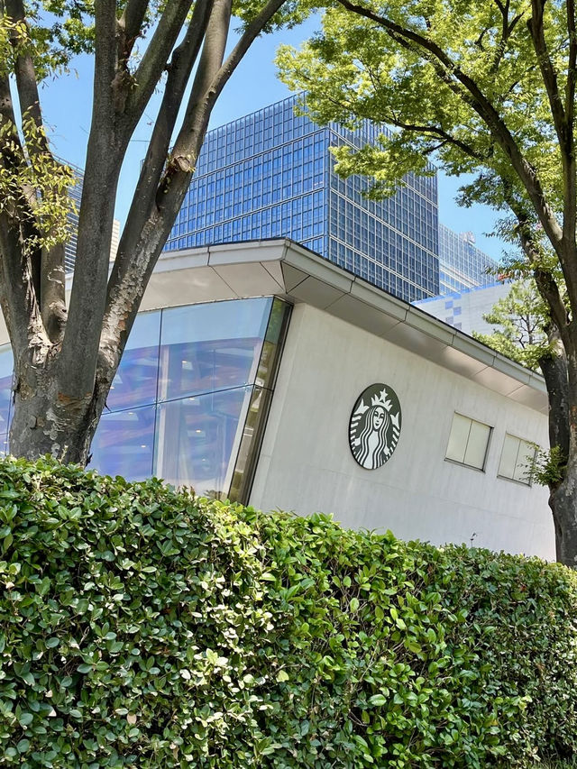 ☕ A Tranquil Morning at Wadakura Fountain Park Starbucks 