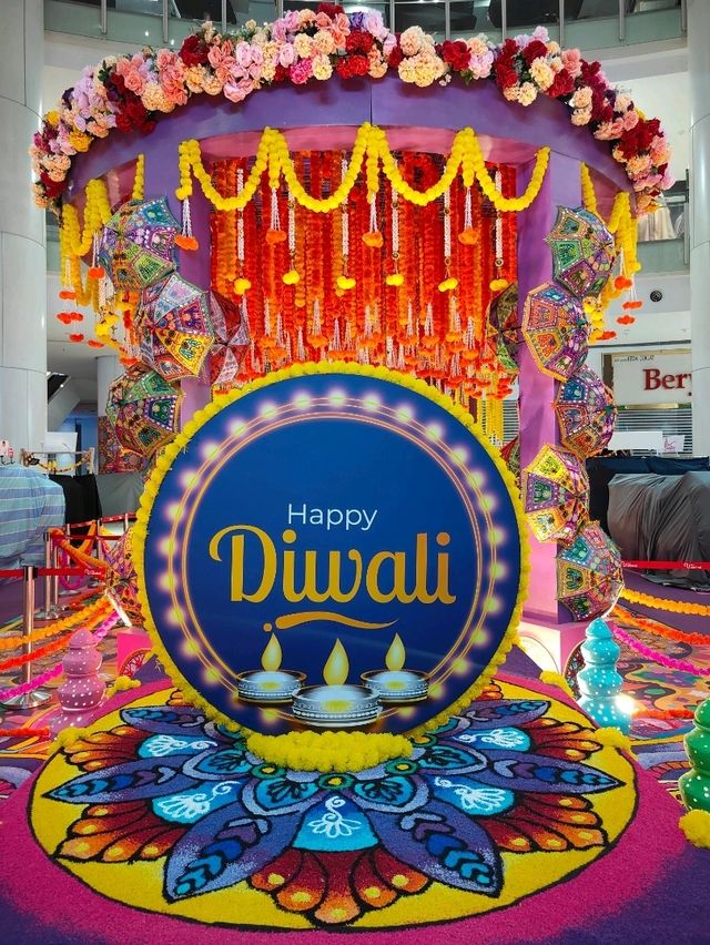 A Festival of Light and Colour — Diwali at NU Sentral A Festival of Light and Colour — Diwali at NU Sentral