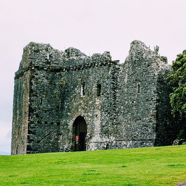 Where Sea Meets Stone: A Solo Escape to Oystermouth Castle