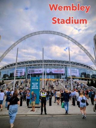 🇬🇧London｜A breathtaking night at Wembley with thousands singing along.