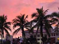 베트남 다낭 미케비치의 아름다운 일몰