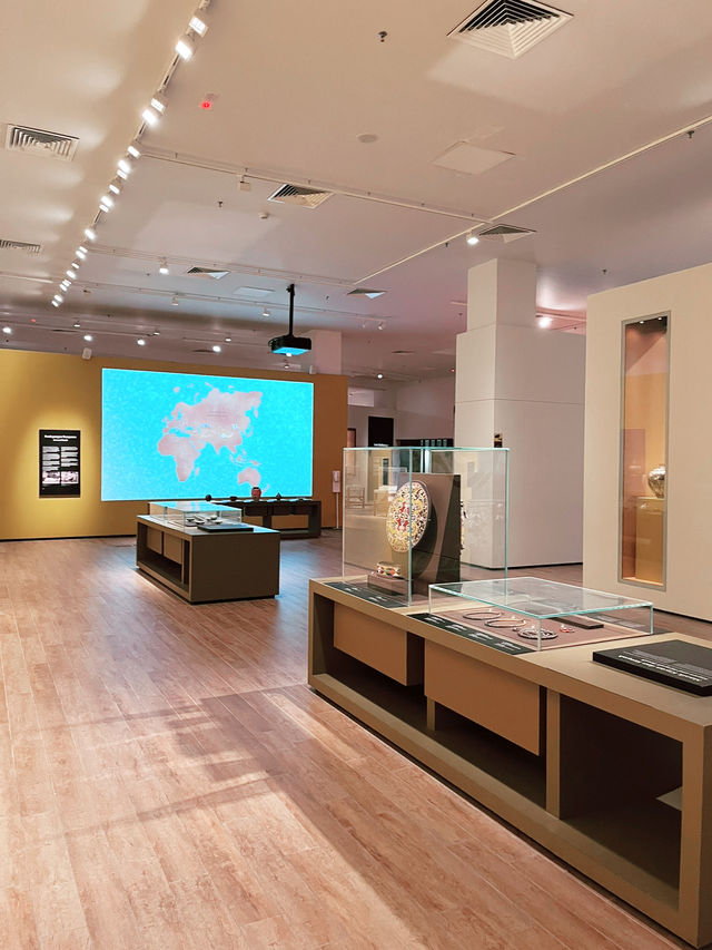 Explore Borneo’s Heritage at Kuching’s Cultures Museum Explore Borneo’s Heritage at Kuching’s Cultures Museum