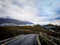 Winter Escape to Xinjiang: Powder Snow Adventure