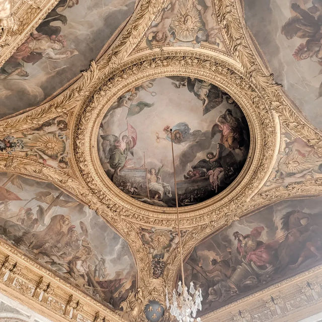 🏰✨ Château de Versailles: France’s Crown Jewel of Elegance and History ✨🏰    