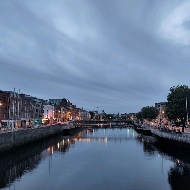 Evening walk along the River Liffey, Dublin