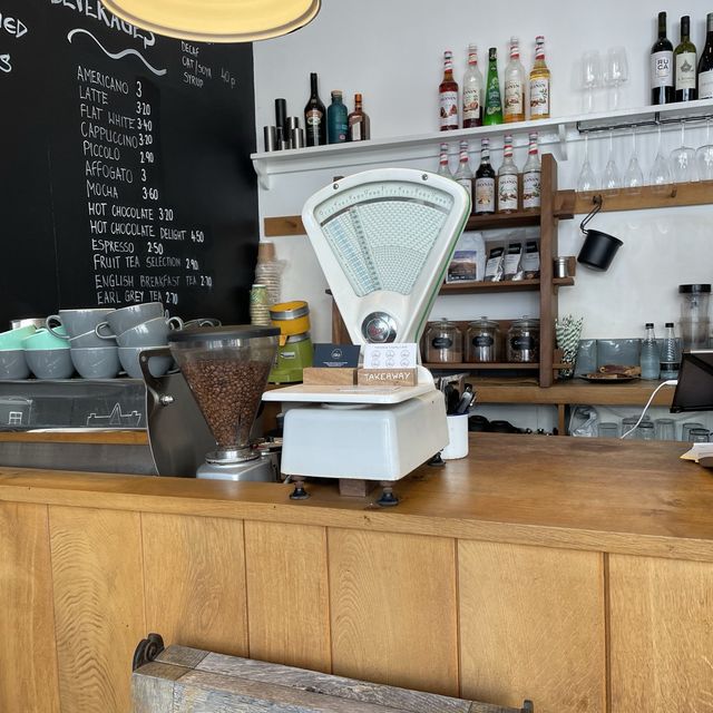 英國湖區cockermouth 小鎮 FIKA咖啡店