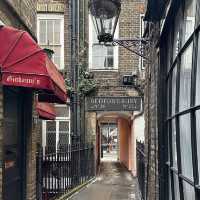 Covent Garden: London's Artistic Heartbeat